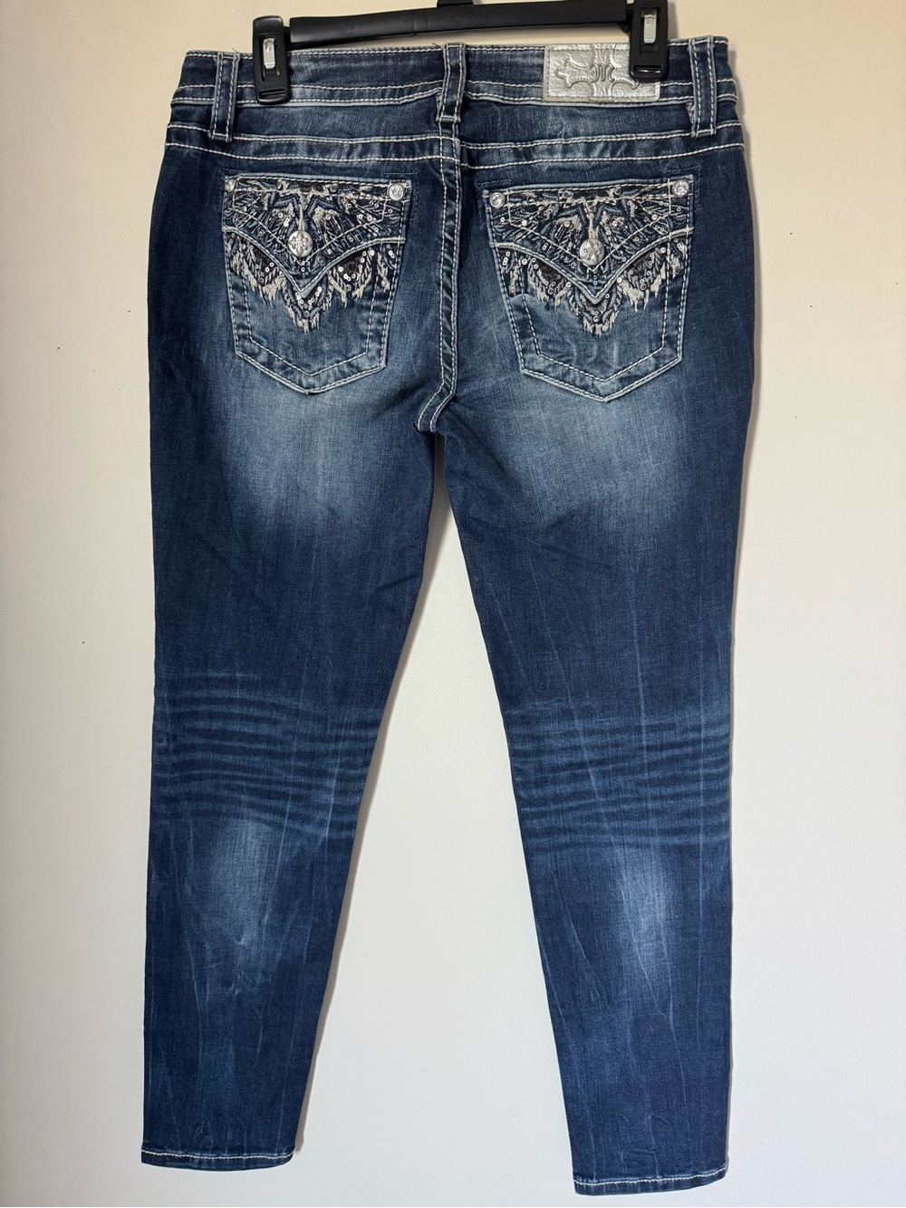 Miss Me Signature Skinny
Jeans Size 29 Women’s used once excellent condition